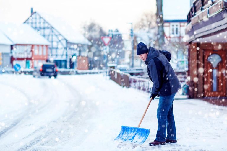 Winterdienst: Alle Fakten, Regelungen Und Pflichten Im Überblick